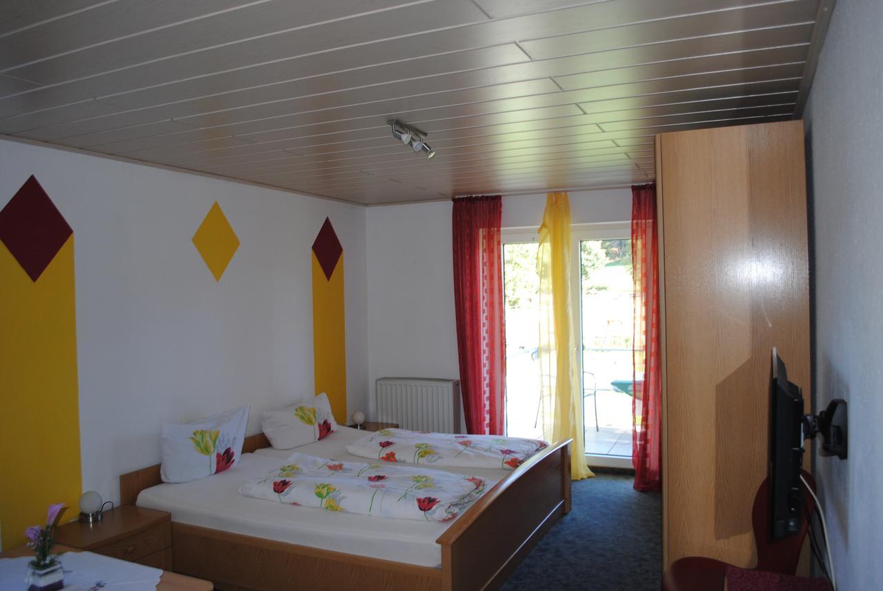 Landgasthof Gruss Brilon Exteriör bild
