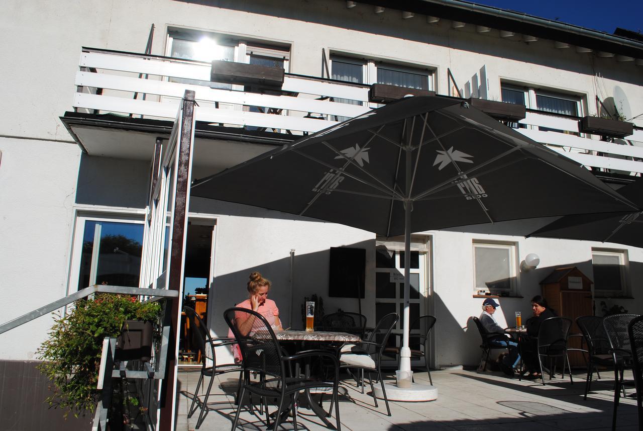 Landgasthof Gruss Brilon Exteriör bild