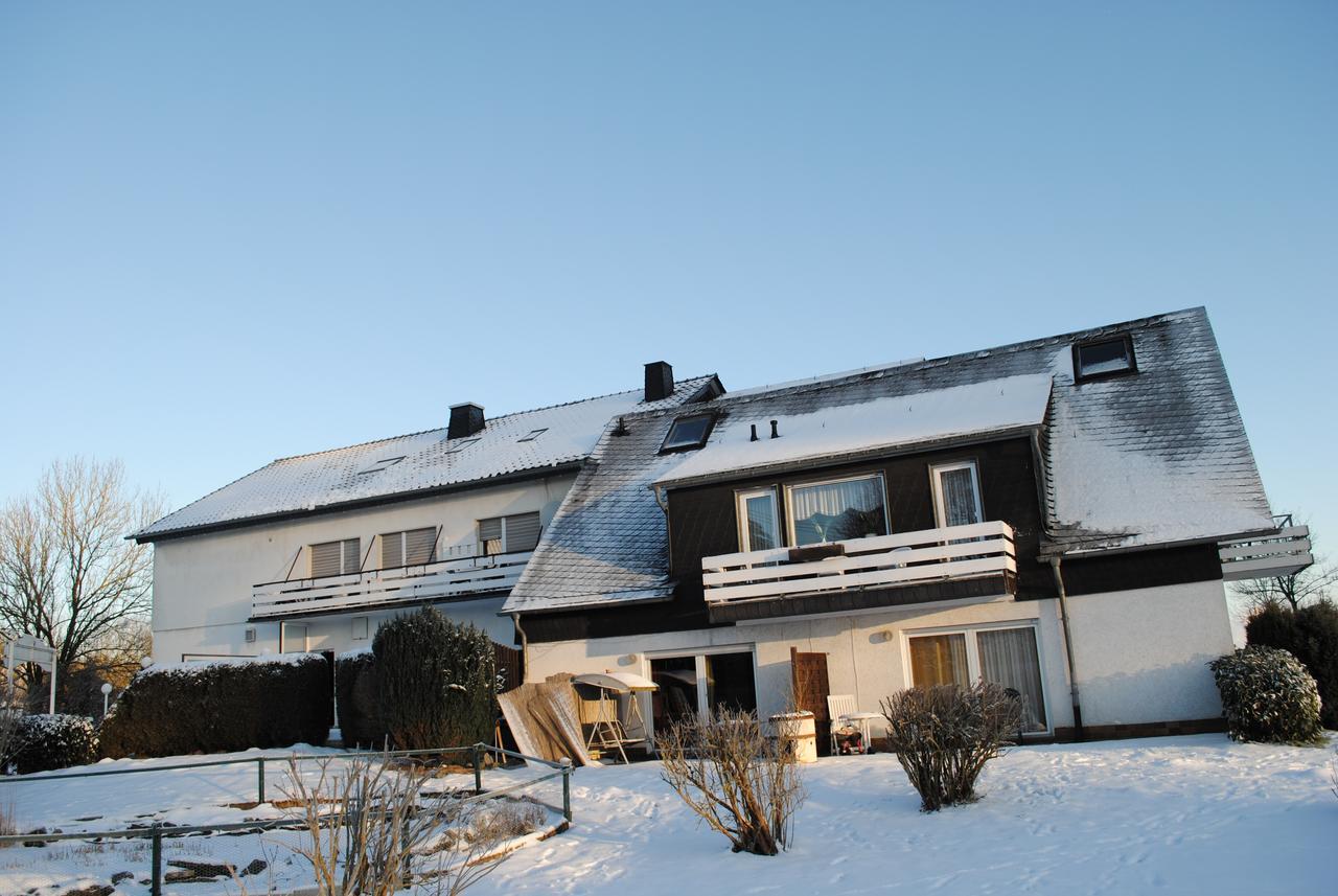Landgasthof Gruss Brilon Exteriör bild